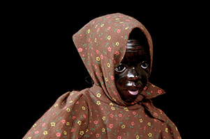 Alice�s Black Doll Collection: The Domestic  1/15