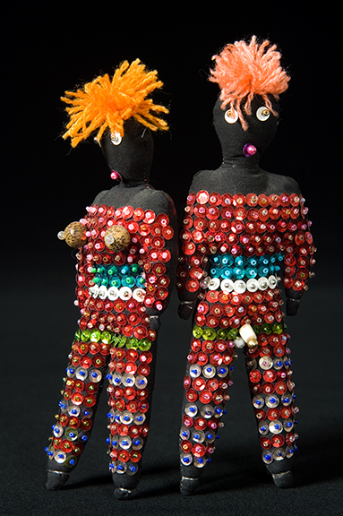 Alice's Black Doll Collection: Voodoo Lovers  1/15
